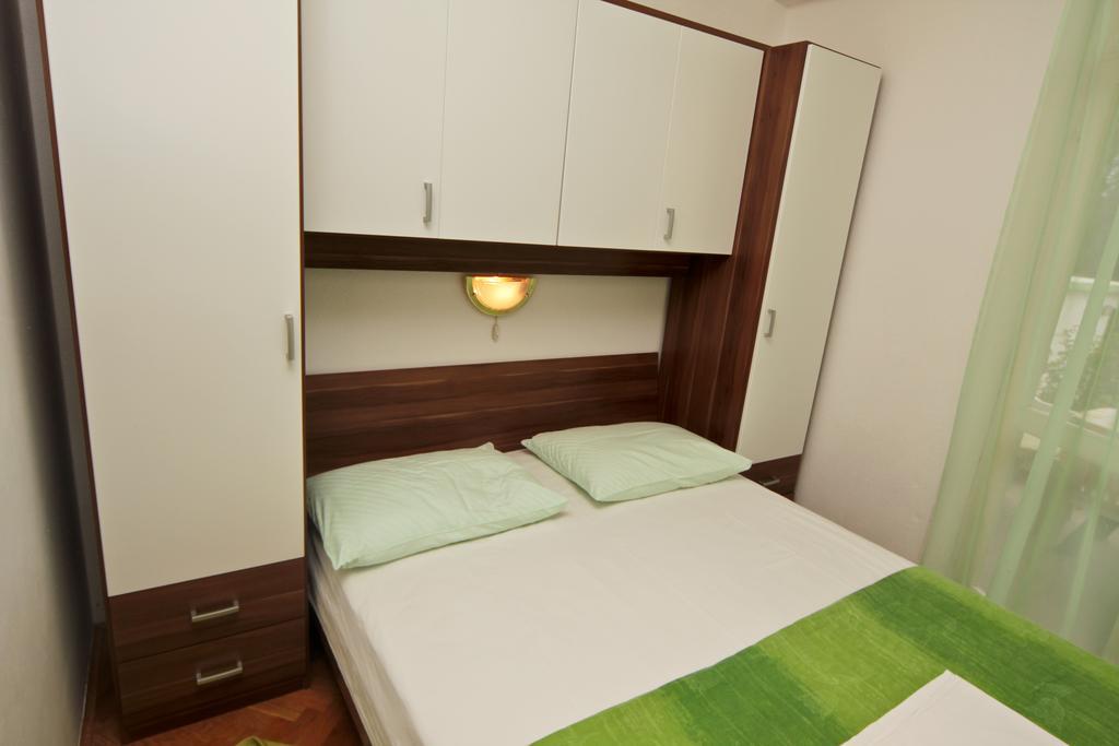 Apartments Toni Two Igrane Ngoại thất bức ảnh