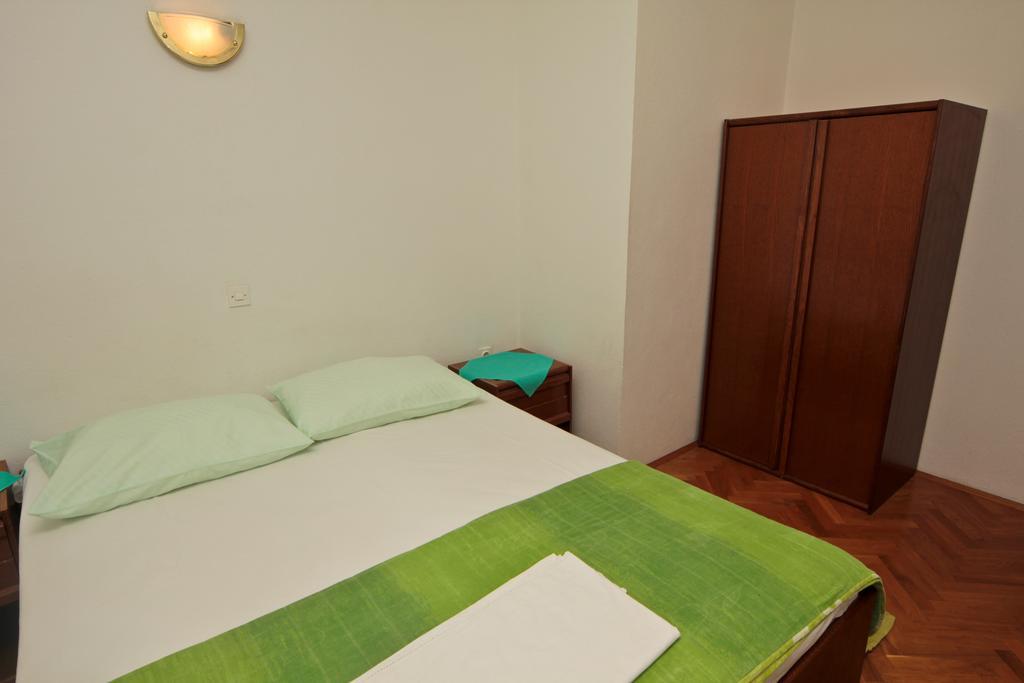 Apartments Toni Two Igrane Ngoại thất bức ảnh