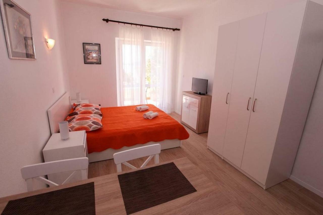 Apartments Toni Two Igrane Ngoại thất bức ảnh